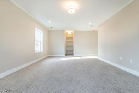 717 Preakness Avenue Totowa NJ 07502