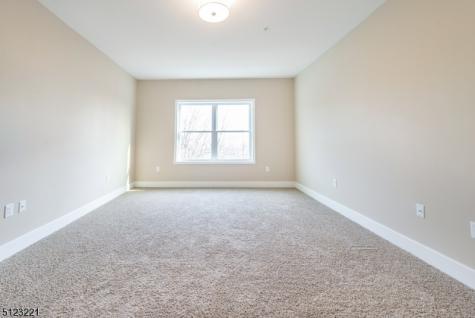 717 Preakness Avenue Totowa NJ 07502