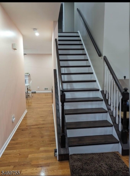 3 Betts Trail Bridgewater NJ 08807