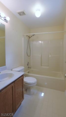 808 Dellwood Lane Hanover NJ 07981