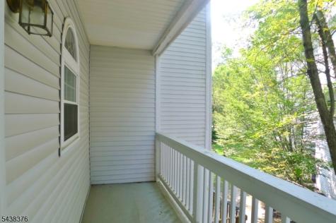 808 Dellwood Lane Hanover NJ 07981