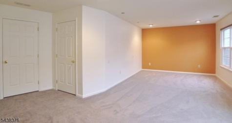 808 Dellwood Lane Hanover NJ 07981