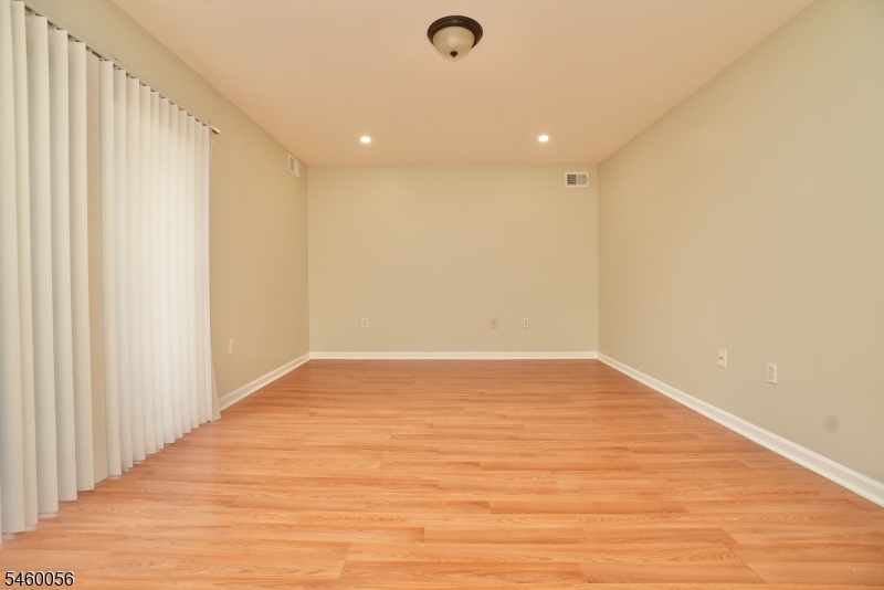 63 Seymour Ave First Floor Newark NJ 07108