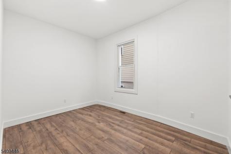 855 S 14th Street Newark NJ 07108