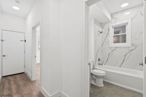 855 S 14th Street Newark NJ 07108