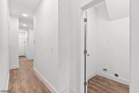 855 S 14th Street Newark NJ 07108