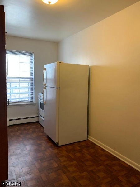 16 Roosevelt Place Montclair NJ 07042