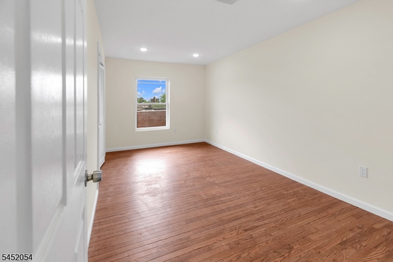 1142 Clinton Avenue Irvington NJ 07111