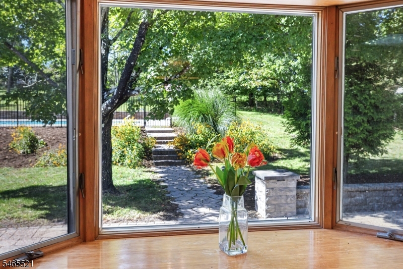 5 Alice Court Blairstown NJ 07825