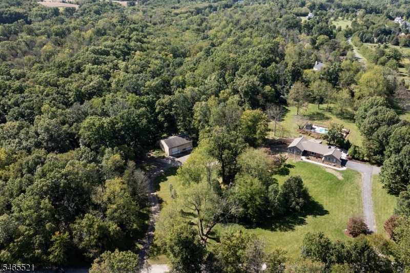 5 Alice Court Blairstown NJ 07825