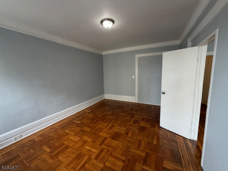 729 Ml King Boulevard Newark NJ 07108