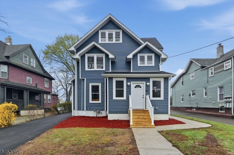 82 Grove St Unit 3 Montclair NJ 07042