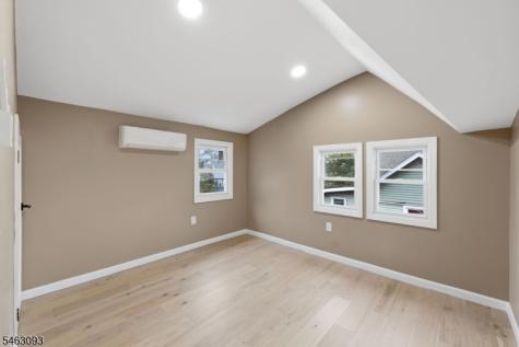 82 Grove St Unit 3 Montclair NJ 07042