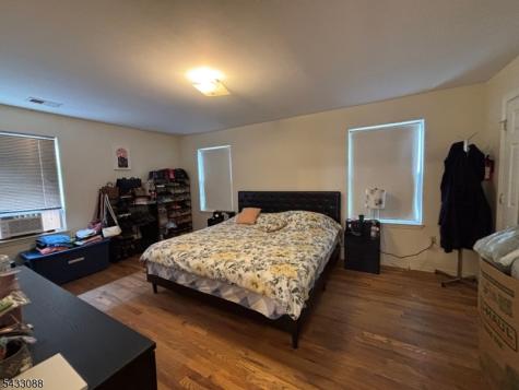 76 Port Avenue Elizabeth NJ 07206