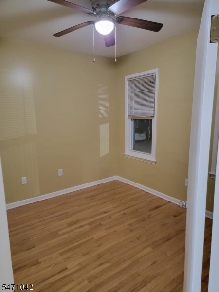 22 Lyons Place Elizabeth NJ 07202