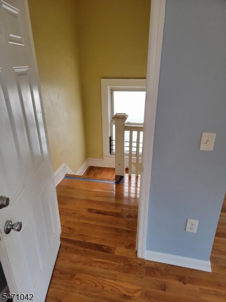 22 Lyons Place Elizabeth NJ 07202