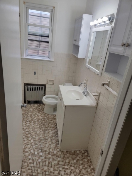 22 Lyons Place Elizabeth NJ 07202