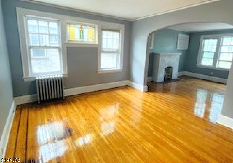 568 N Maple Avenue East Orange NJ 07017