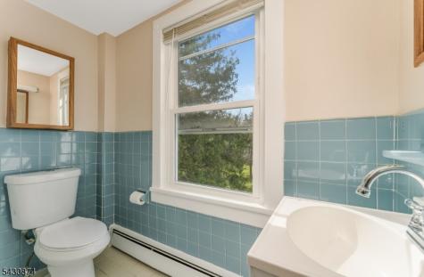 33 Sergeantsville Raritan NJ 08822
