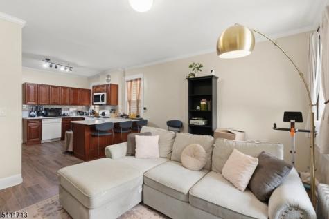 28 Willowdale Avenue Montclair NJ 07042