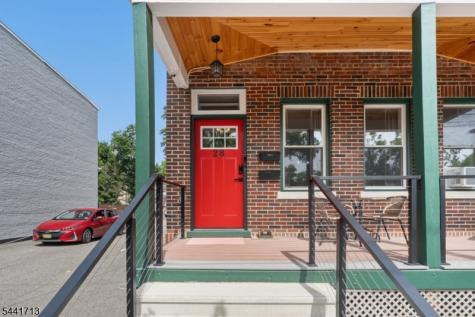 28 Willowdale Avenue Montclair NJ 07042