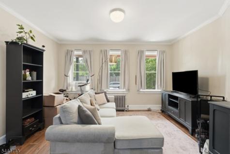 28 Willowdale Avenue Montclair NJ 07042
