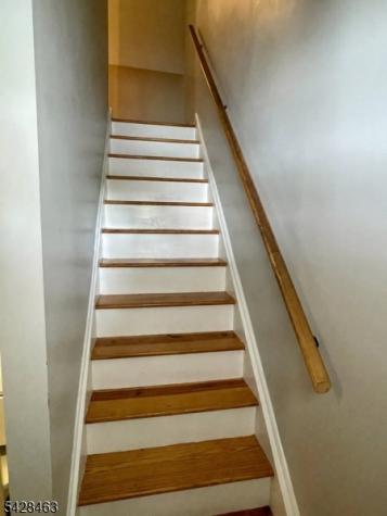 614 4TH Avenue Elizabeth NJ 07202