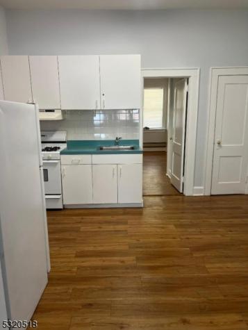 75 Pine Street Montclair NJ 07042