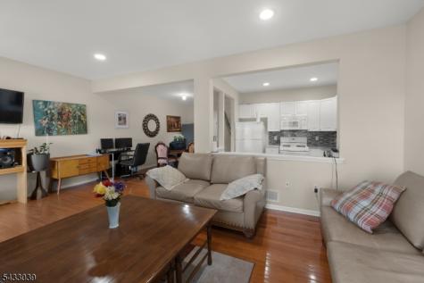 158 Autumn Ridge Road Parsippany-troy Hills NJ 07950