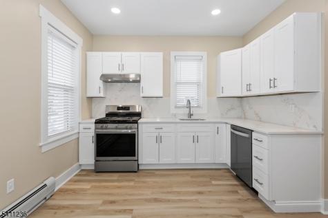 87 Paterson Avenue Wallington NJ 07057