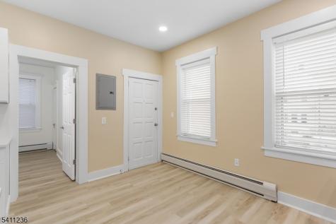 87 Paterson Avenue Wallington NJ 07057