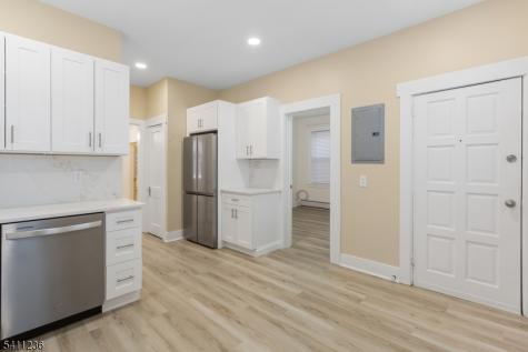 87 Paterson Avenue Wallington NJ 07057