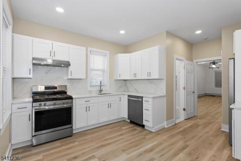 87 Paterson Avenue Wallington NJ 07057