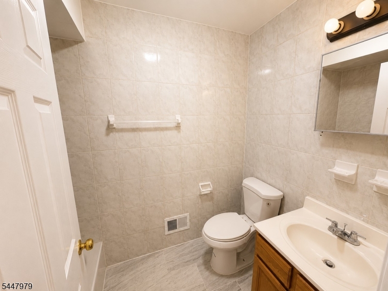 323 S Park Street Elizabeth NJ 07206