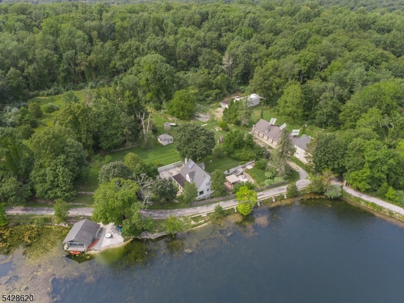 21 Payne Road Andover NJ 07860
