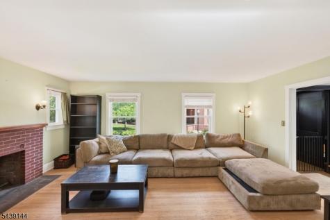 12 Capner Street Flemington NJ 08822