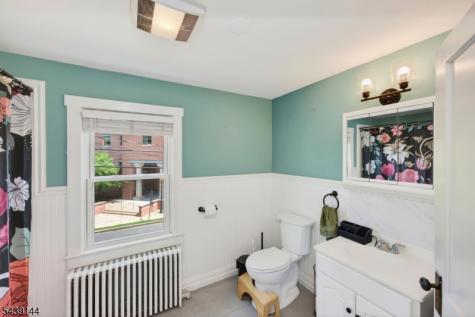 12 Capner Street Flemington NJ 08822