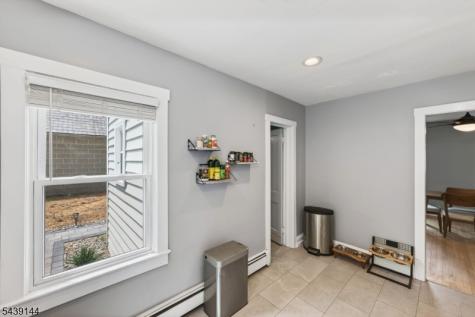 12 Capner Street Flemington NJ 08822