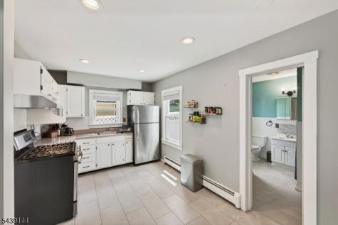 12 Capner Street Flemington NJ 08822
