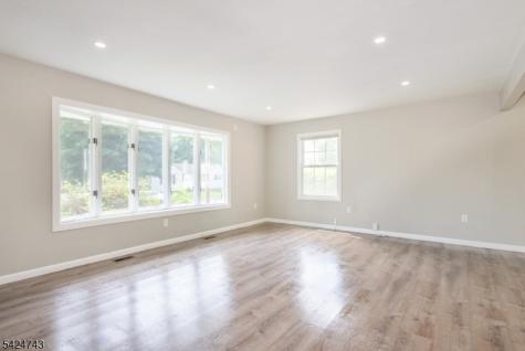 8 Wilcox Avenue Wharton NJ 07885