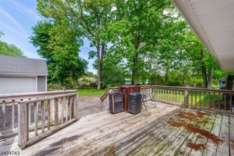 8 Wilcox Avenue Wharton NJ 07885