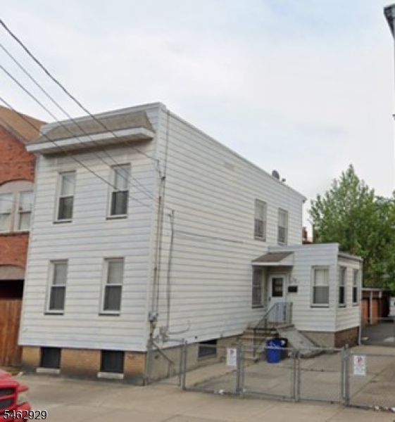 204 Jefferson Street Newark NJ 07105