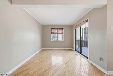 15 Delbarton Court Washington NJ 07840