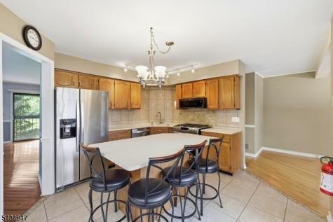 15 Delbarton Court Washington NJ 07840