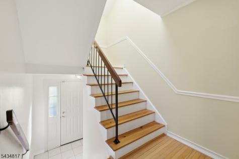 15 Delbarton Court Washington NJ 07840