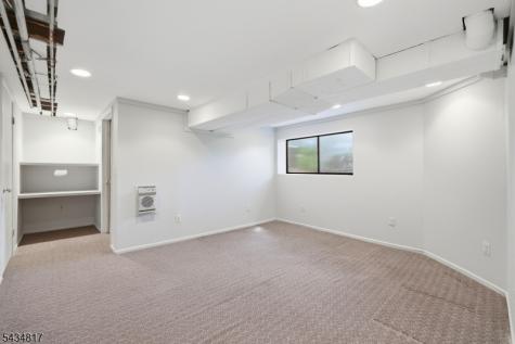 15 Delbarton Court Washington NJ 07840