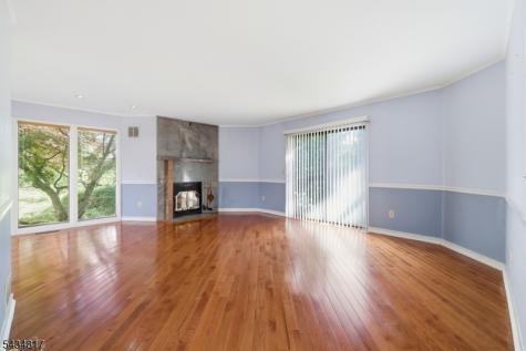 15 Delbarton Court Washington NJ 07840