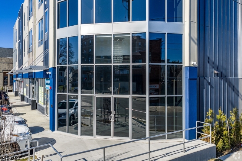 208 W 7th Street Plainfield NJ 07060