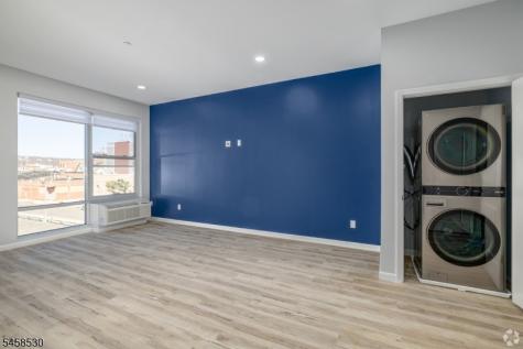 208 W 7th Street Plainfield NJ 07060