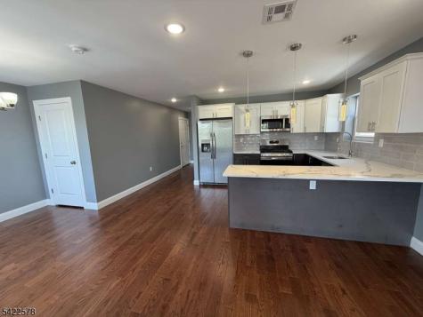 225 S 9th Street Newark NJ 07103